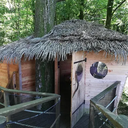 Les Hebergements Insolites De Quenecan Lodge Perret (Morbihan)