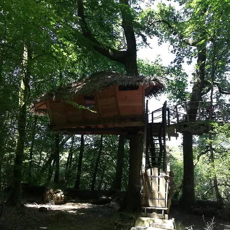 Les Hebergements Insolites De Quenecan * Perret (Morbihan)
